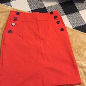 Loft skirt in used condition